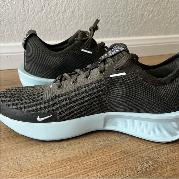 Nike Interact Run Men’s Road Running Shoes – Lightweight & Sustainable- NWT - Picture 13 of 16